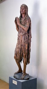 Maria Magdalena, 1453-5 (förgyllt trä)